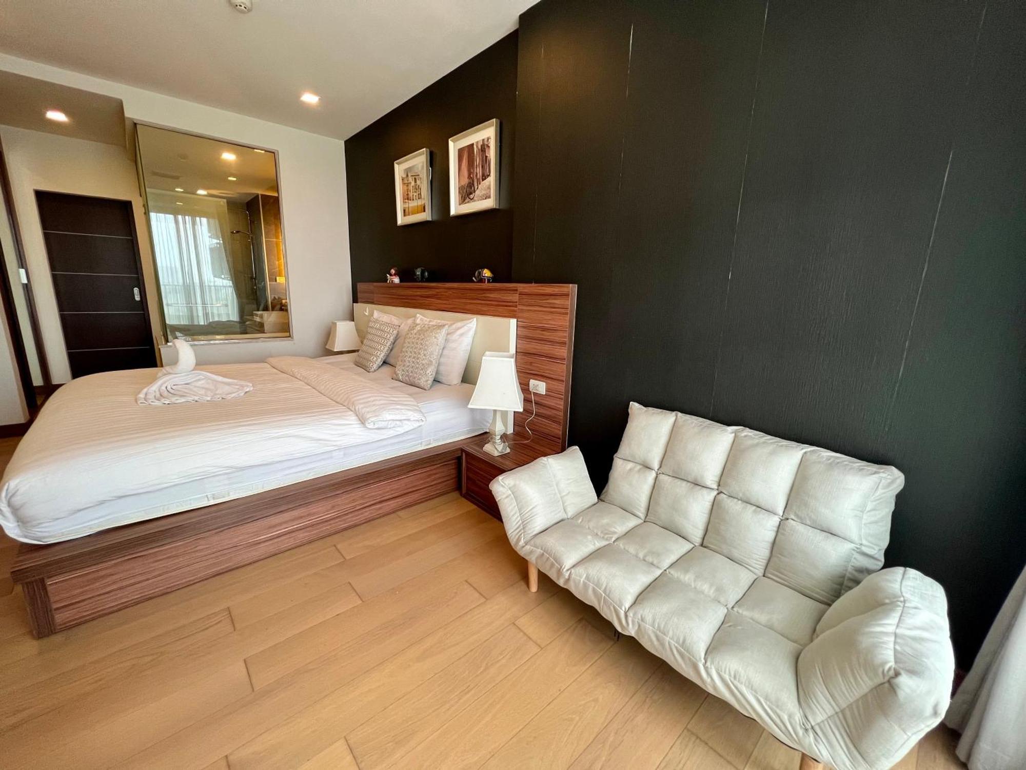 Cozy Luxury Condo @ The Astra Chiang Mai Eksteriør billede