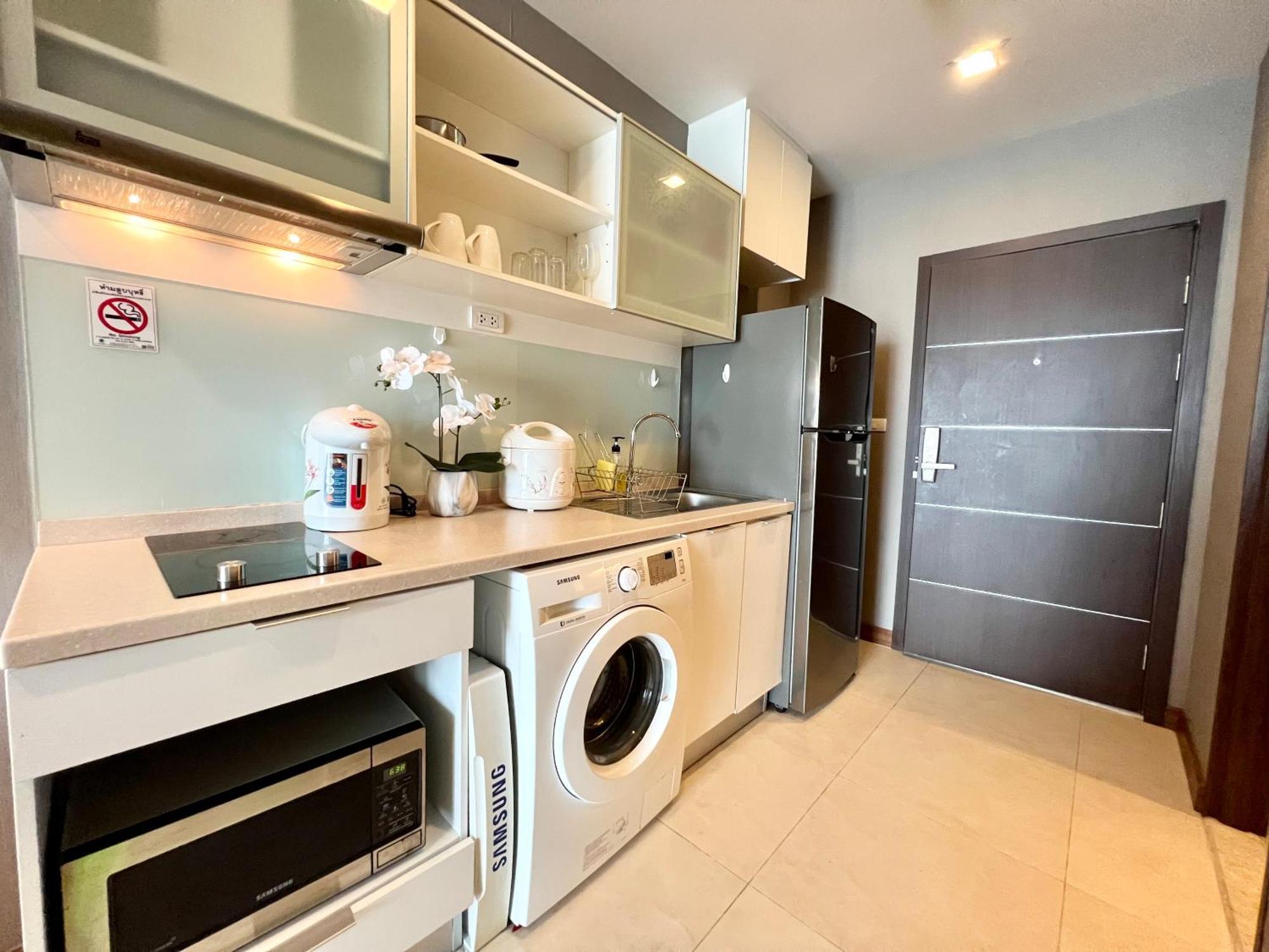 Cozy Luxury Condo @ The Astra Chiang Mai Eksteriør billede